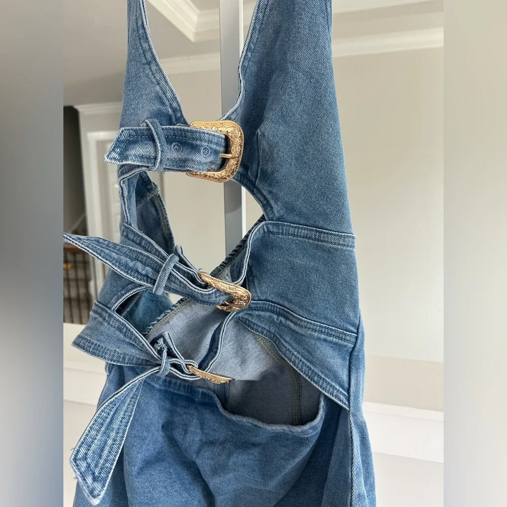 Commense Denim Buckle Dress - Picture 10 of 12